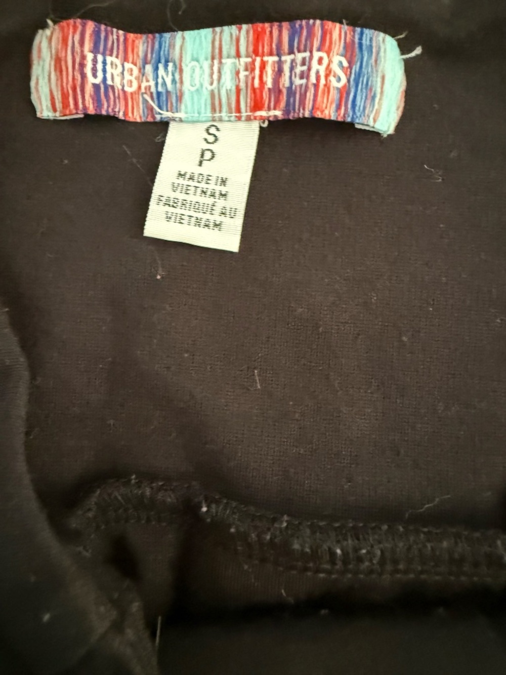 black pleated mini skirt - Picture 3 of 3